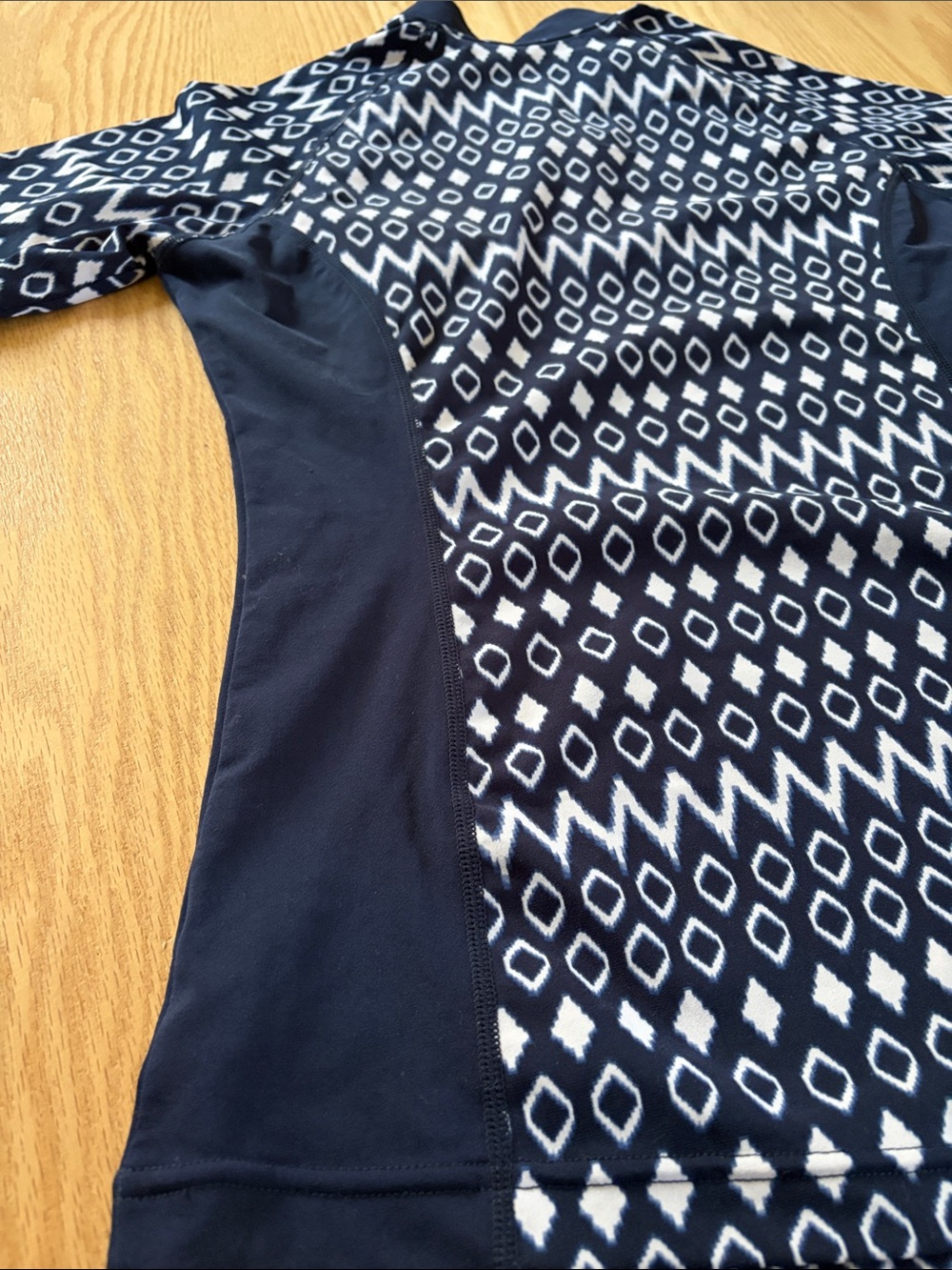 Coolibar Rashguard - Picture 7 of 9